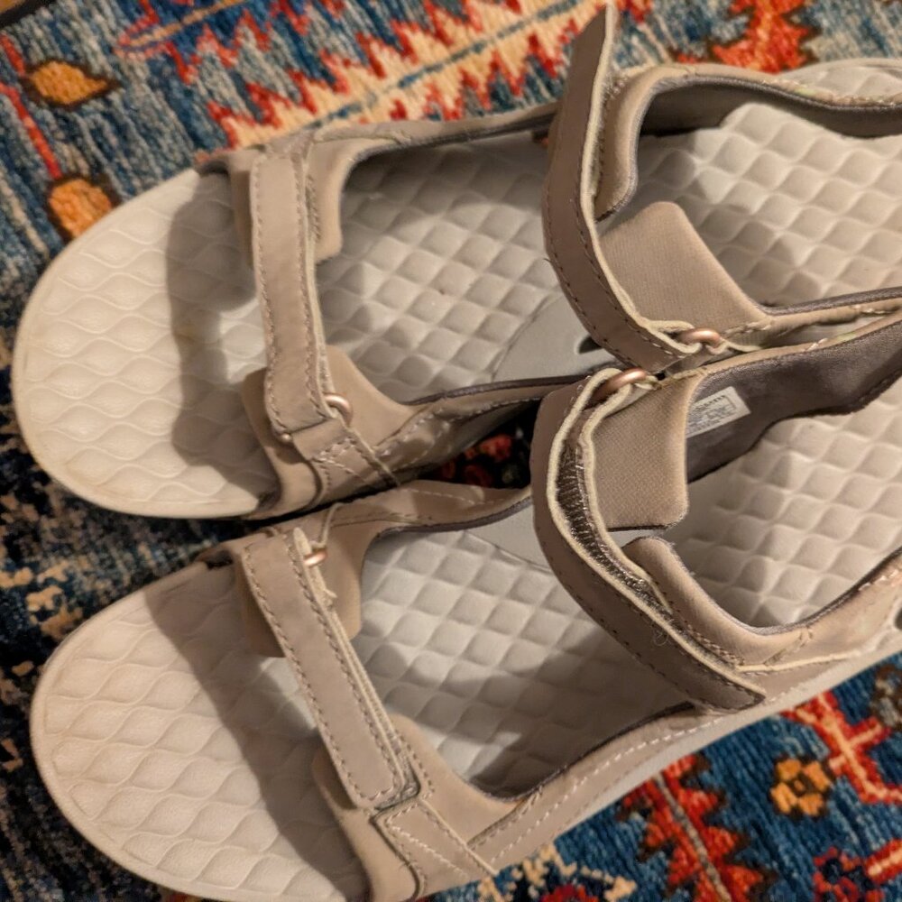 Columbia Outdoor Waterproof Sandals